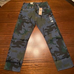 levis 501 camo jeans